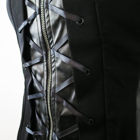 Disney Maleficent Hot Topic Corset Top Goth M NWT Limited Collab - Picture 11 of 16